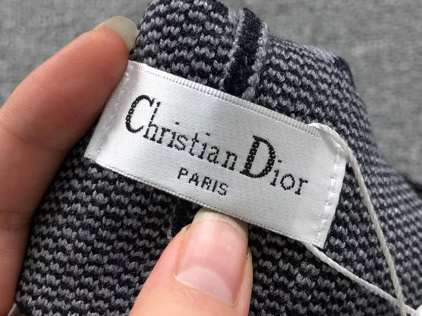 Bonnets Dior